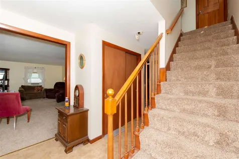 15 Hawthorne Road Dover NH 03820