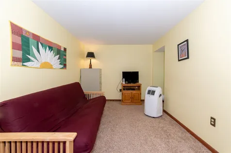 15 Hawthorne Road Dover NH 03820