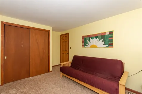 15 Hawthorne Road Dover NH 03820