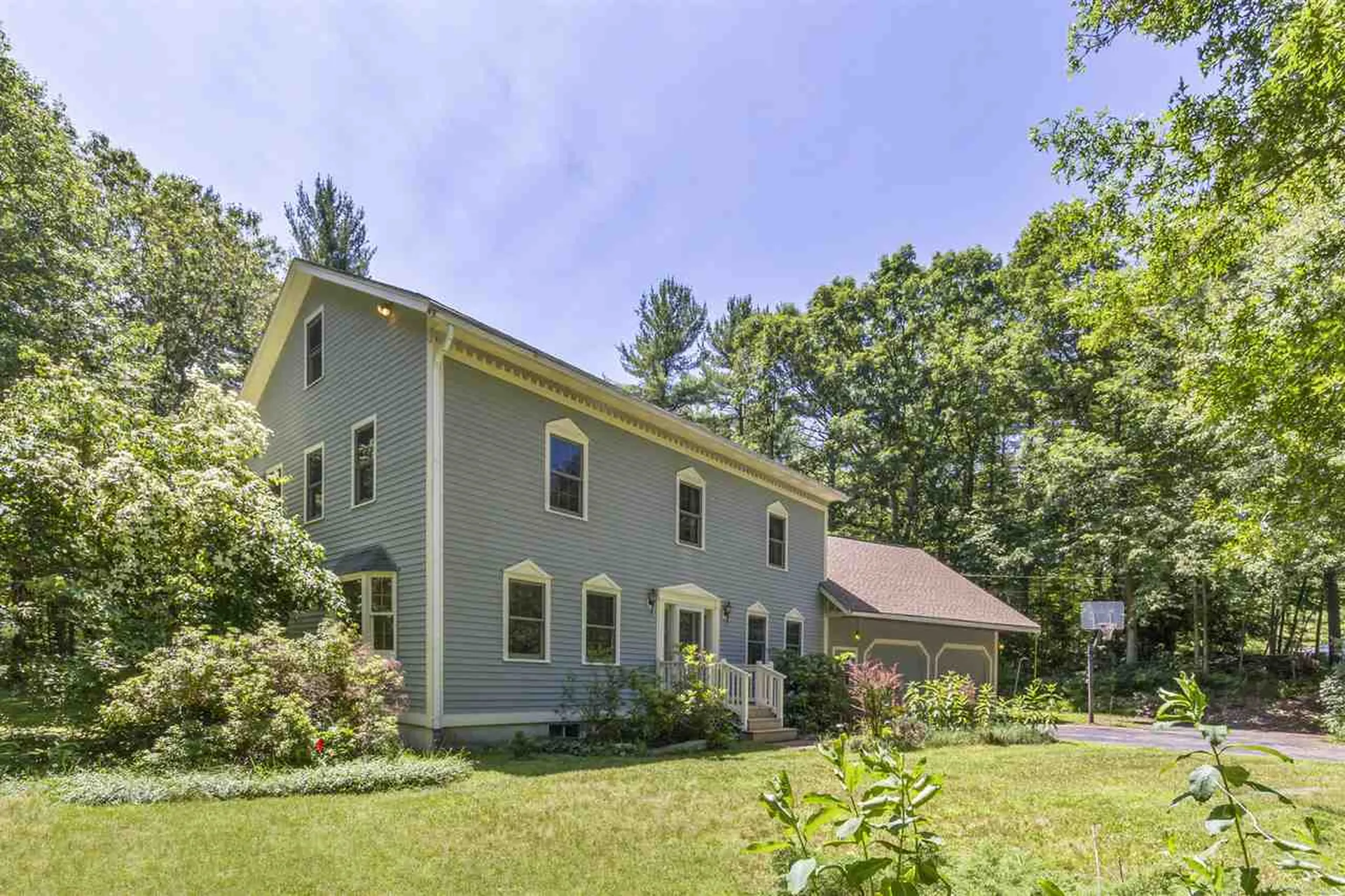 4 Maxwell Drive Brookline NH 03033