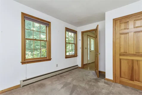 4 Maxwell Drive Brookline NH 03033