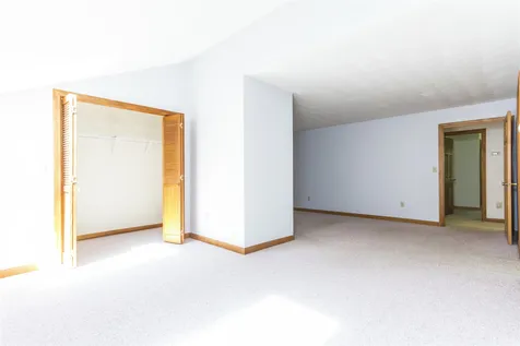 4 Maxwell Drive Brookline NH 03033