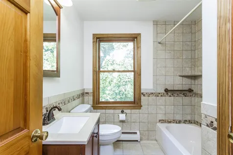 4 Maxwell Drive Brookline NH 03033
