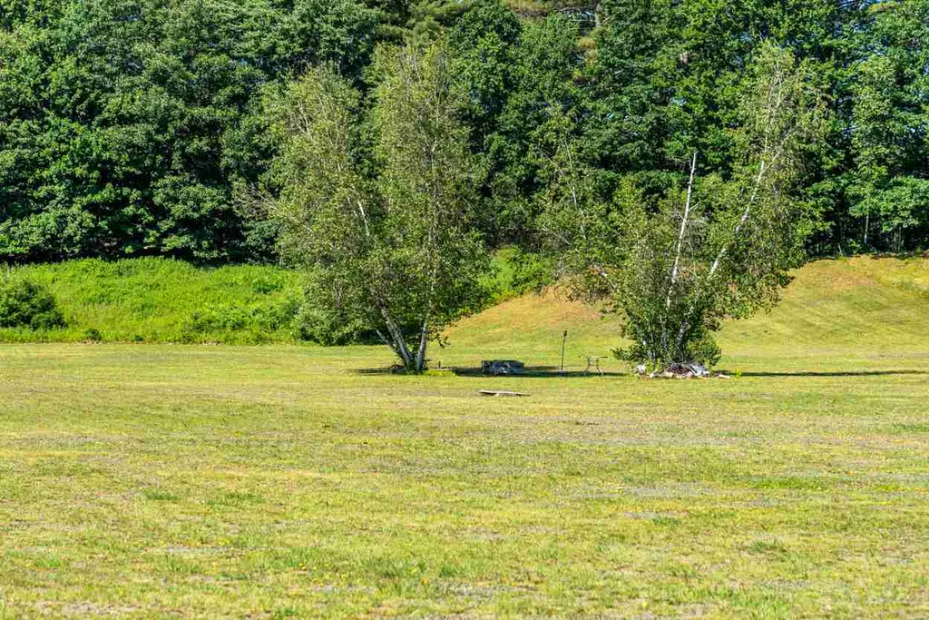 20 Drew Road New Durham NH 03855