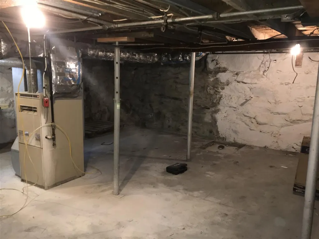 20 Linden Street Nashua NH 03064