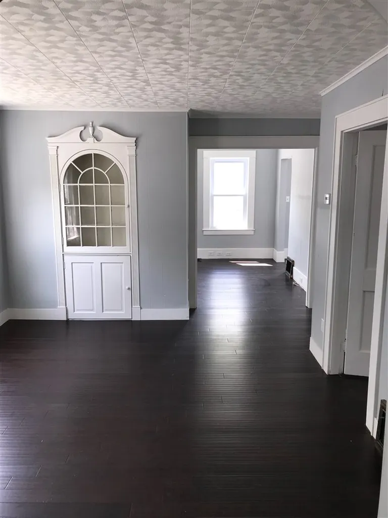 20 Linden Street Nashua NH 03064
