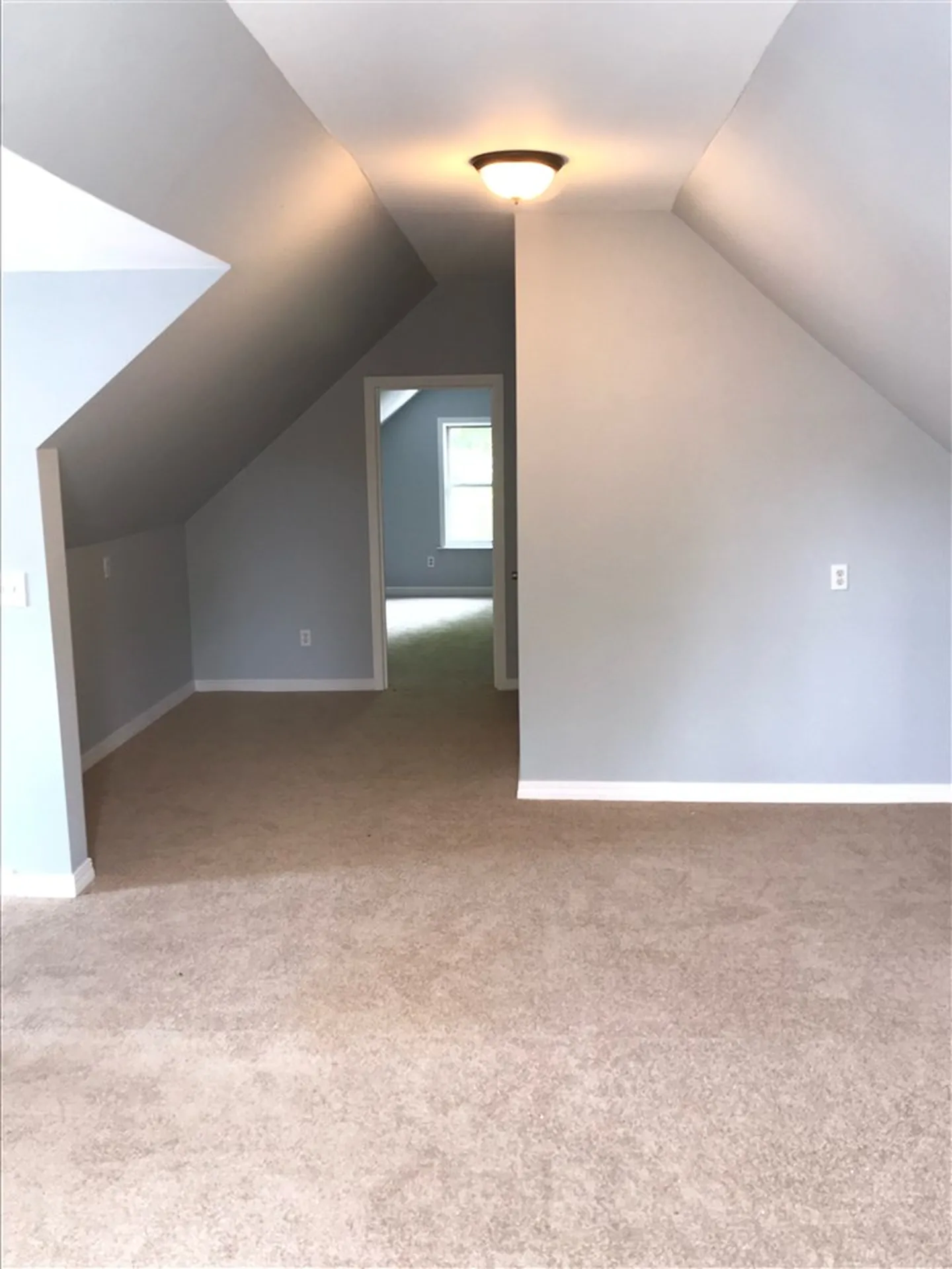 20 Linden Street Nashua NH 03064