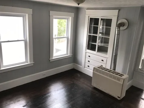 20 Linden Street Nashua NH 03064