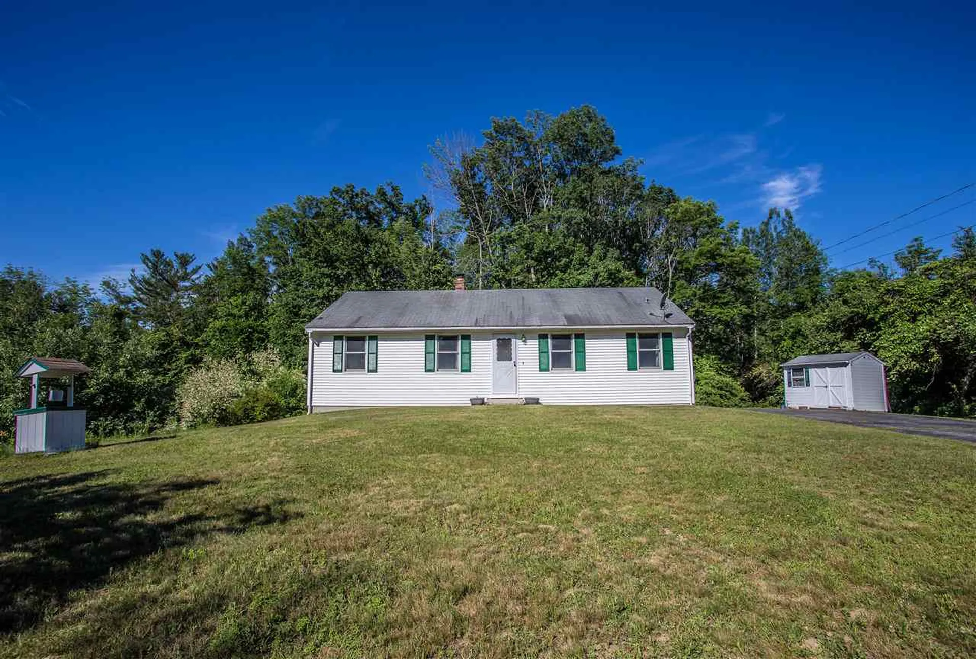 417 Old Francestown Road Weare NH 03281