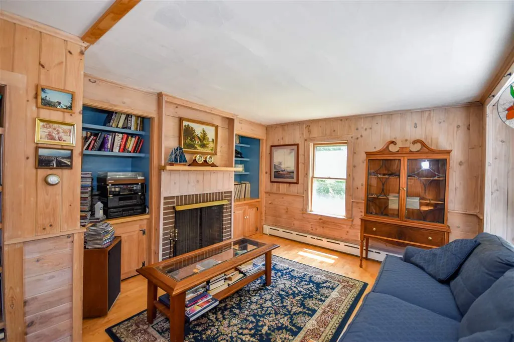 14 Tuttle Road Lee NH 03861