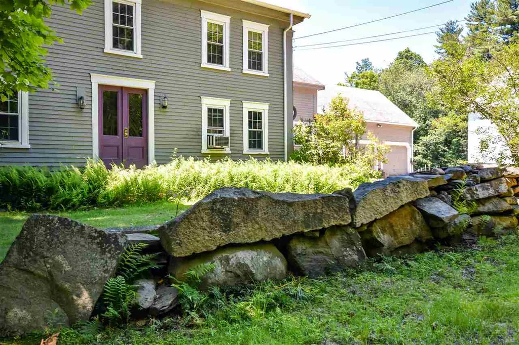 14 Tuttle Road Lee NH 03861