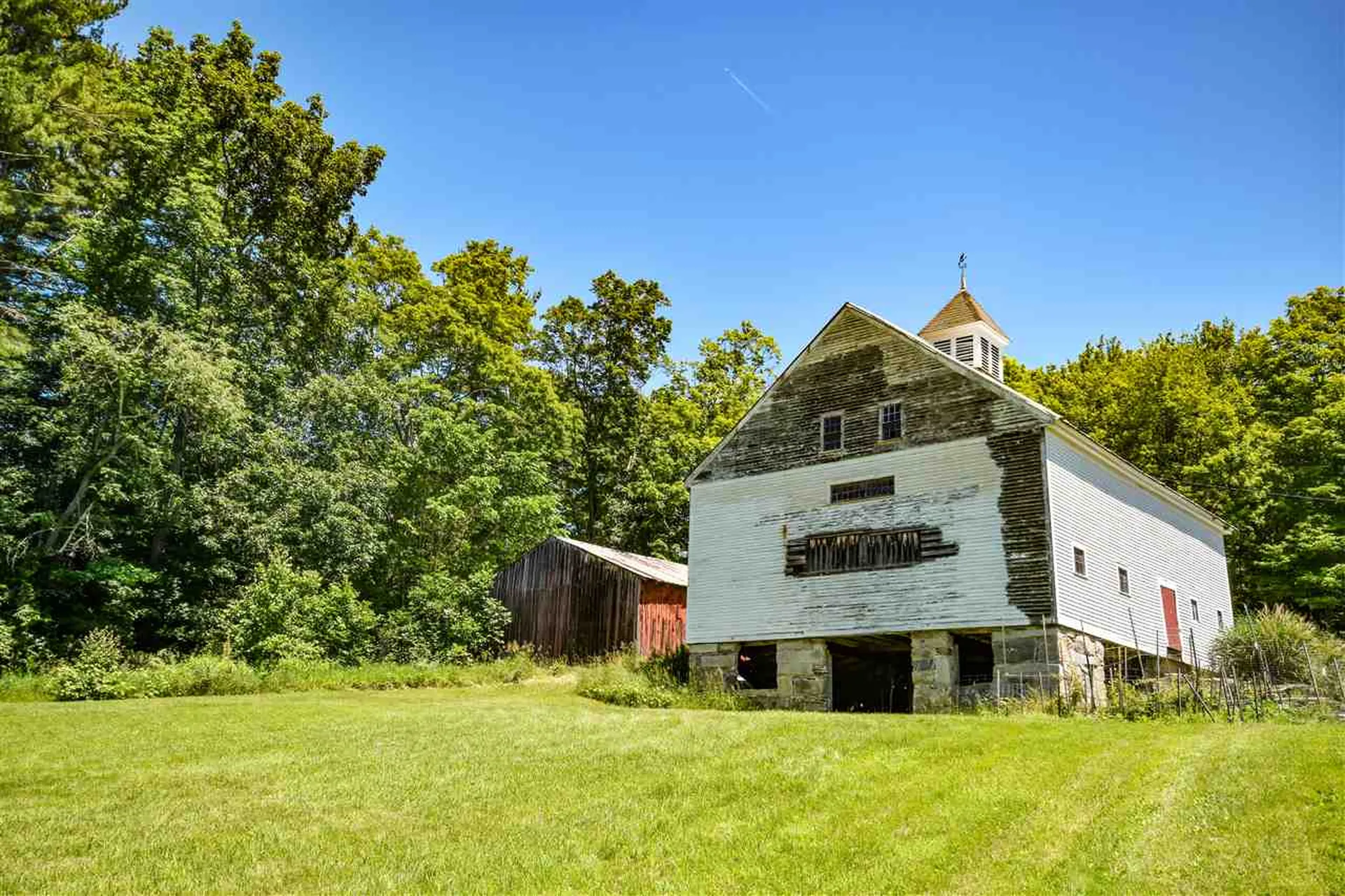 14 Tuttle Road Lee NH 03861