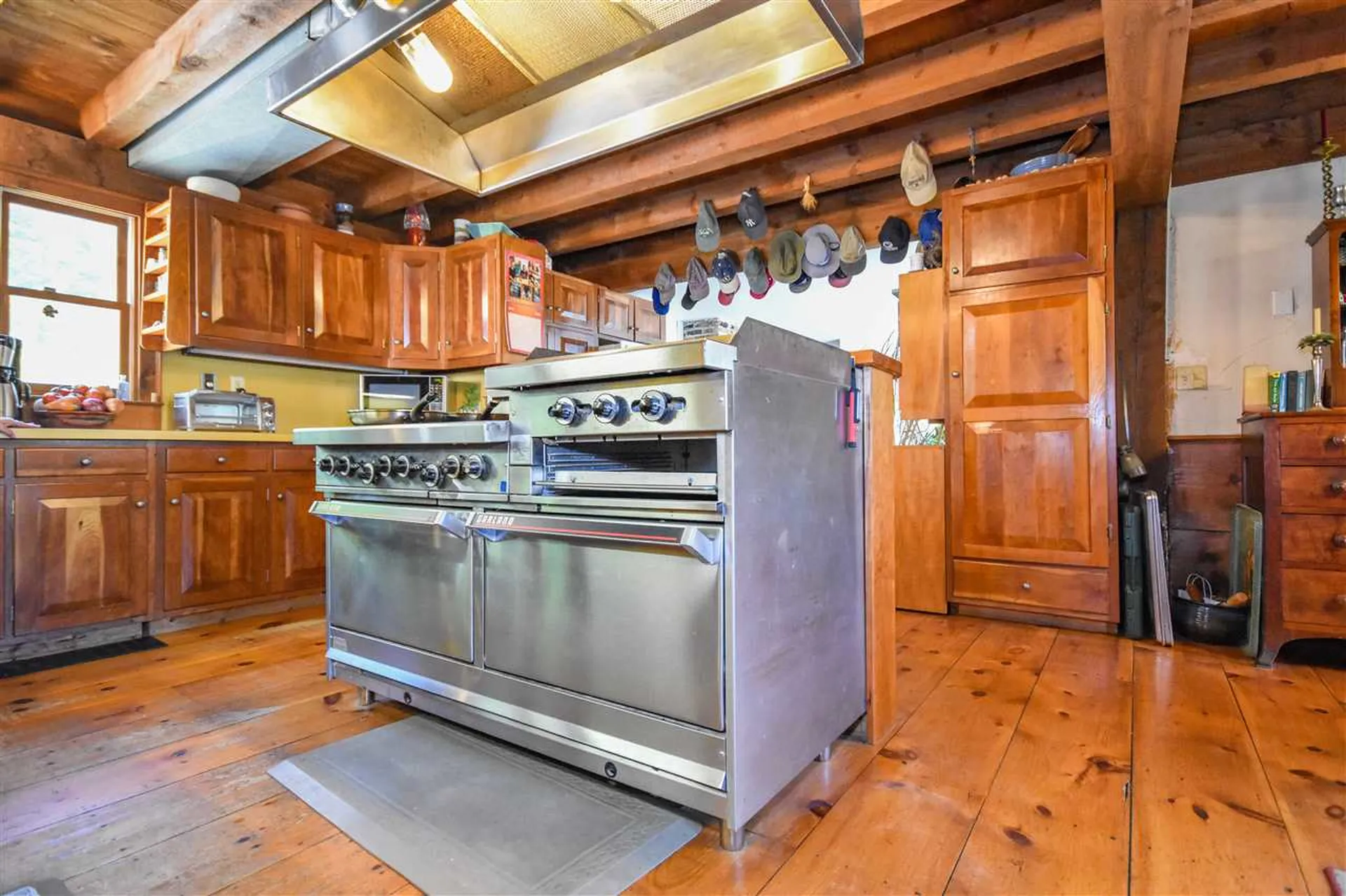 14 Tuttle Road Lee NH 03861