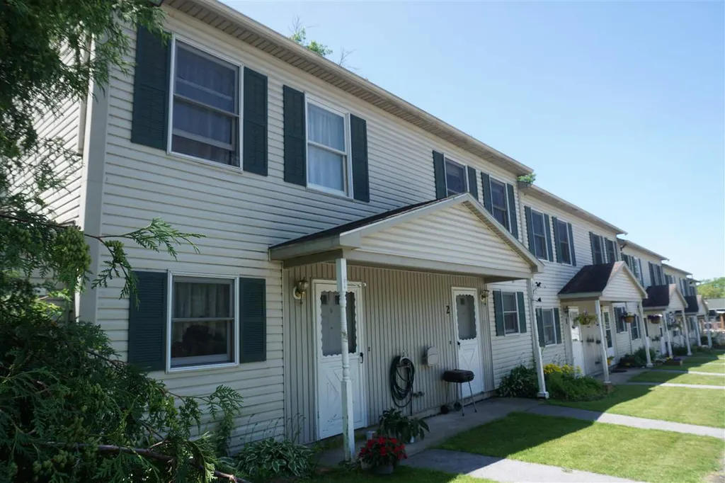 124 So Main Street St. Albans City VT 05478