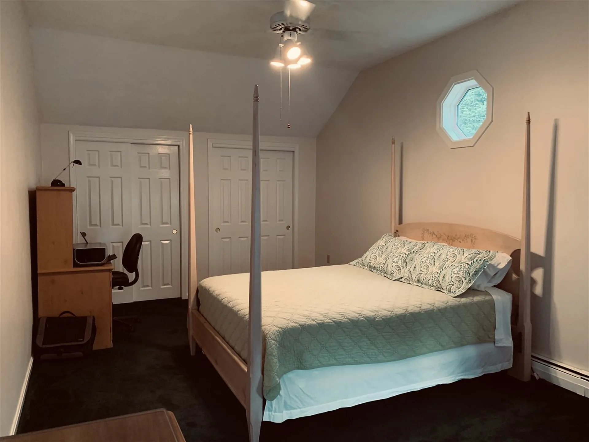 6b Karen Lane Londonderry NH 03053