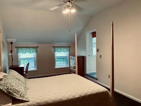 6b Karen Lane Londonderry NH 03053