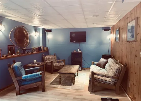 6b Karen Lane Londonderry NH 03053