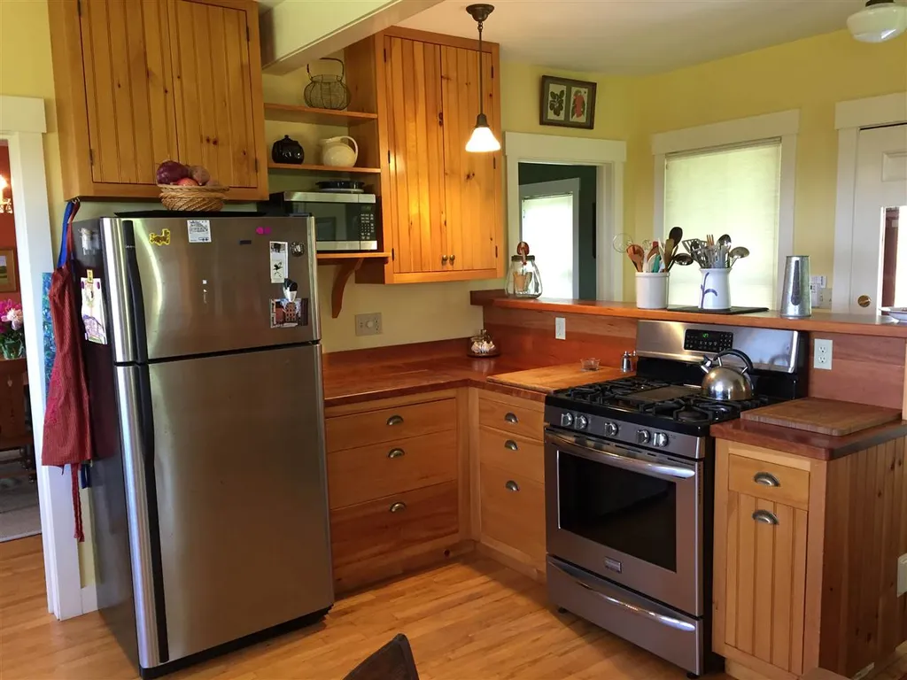 1620 Middle Road Plainfield VT 05667