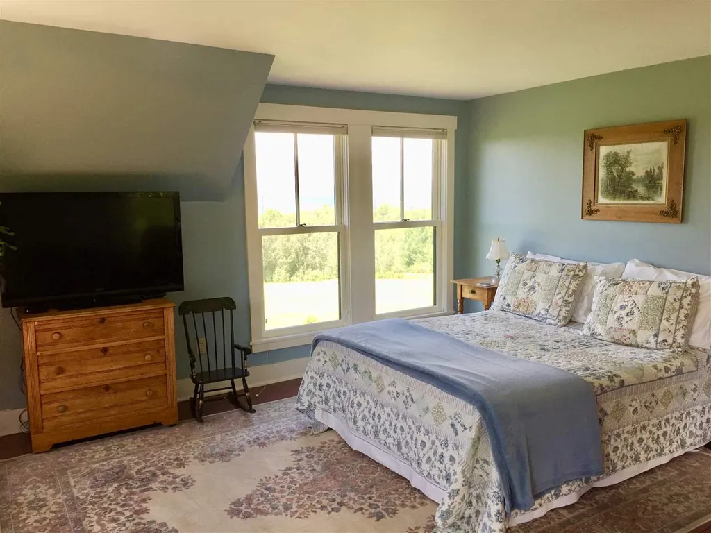1620 Middle Road Plainfield VT 05667