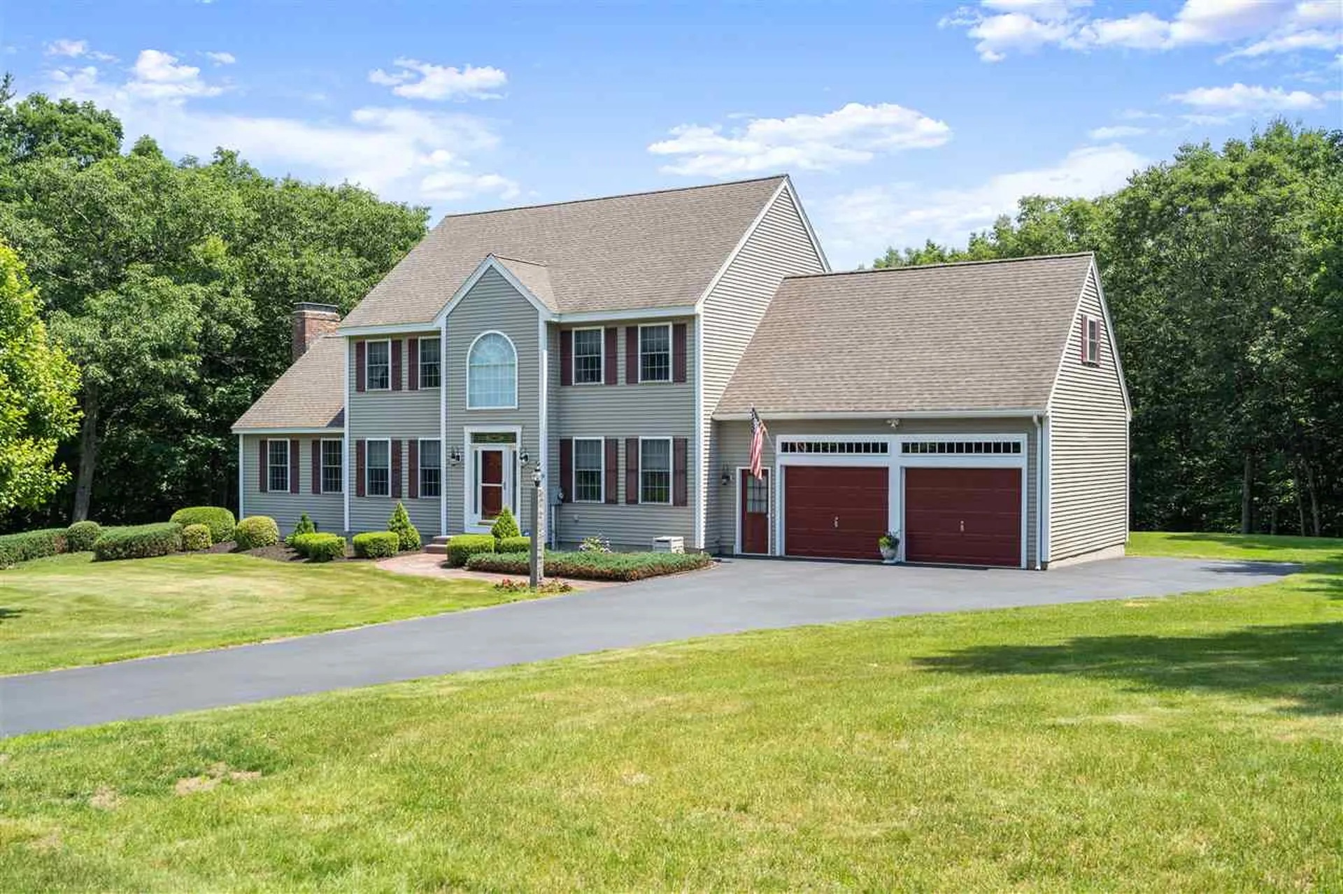 128 Orcutt Drive Chester NH 03036