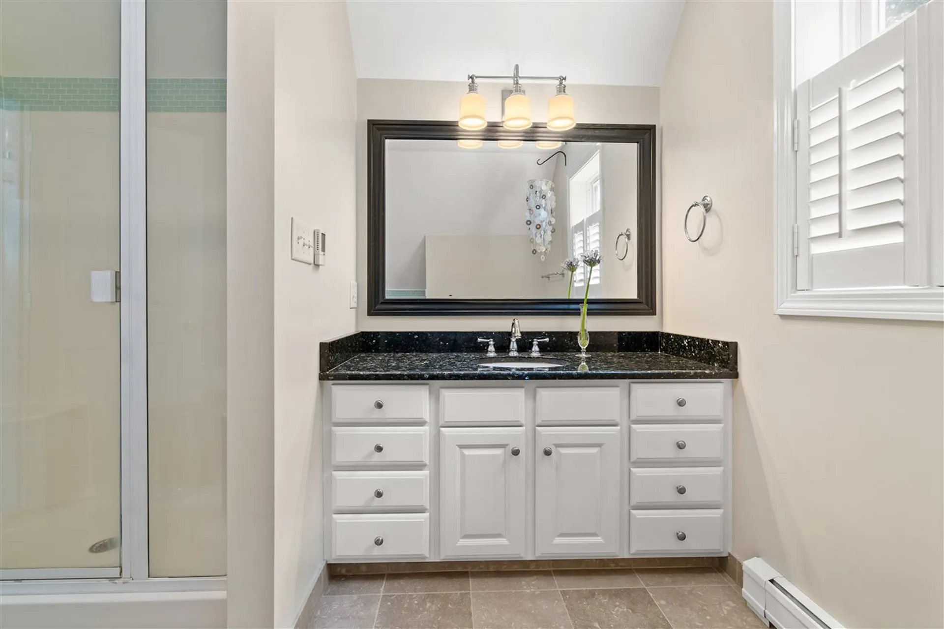 128 Orcutt Drive Chester NH 03036