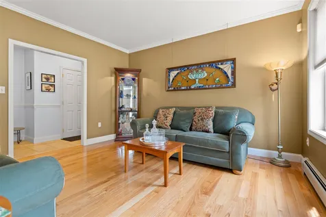 128 Orcutt Drive Chester NH 03036