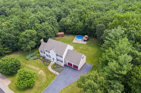128 Orcutt Drive Chester NH 03036