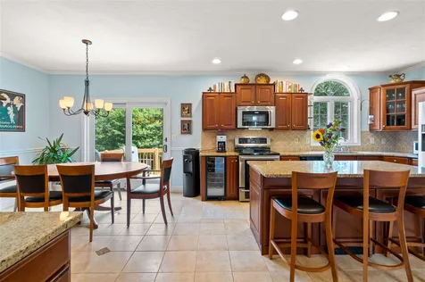128 Orcutt Drive Chester NH 03036