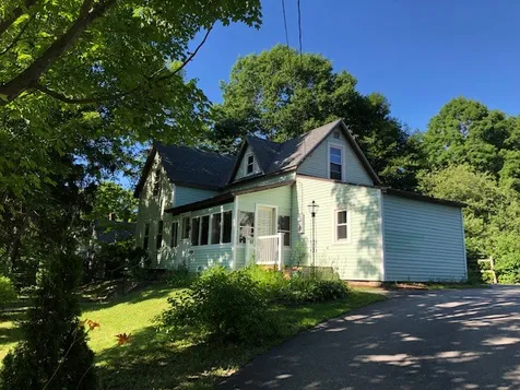 31 Knight Street Keene NH 03431