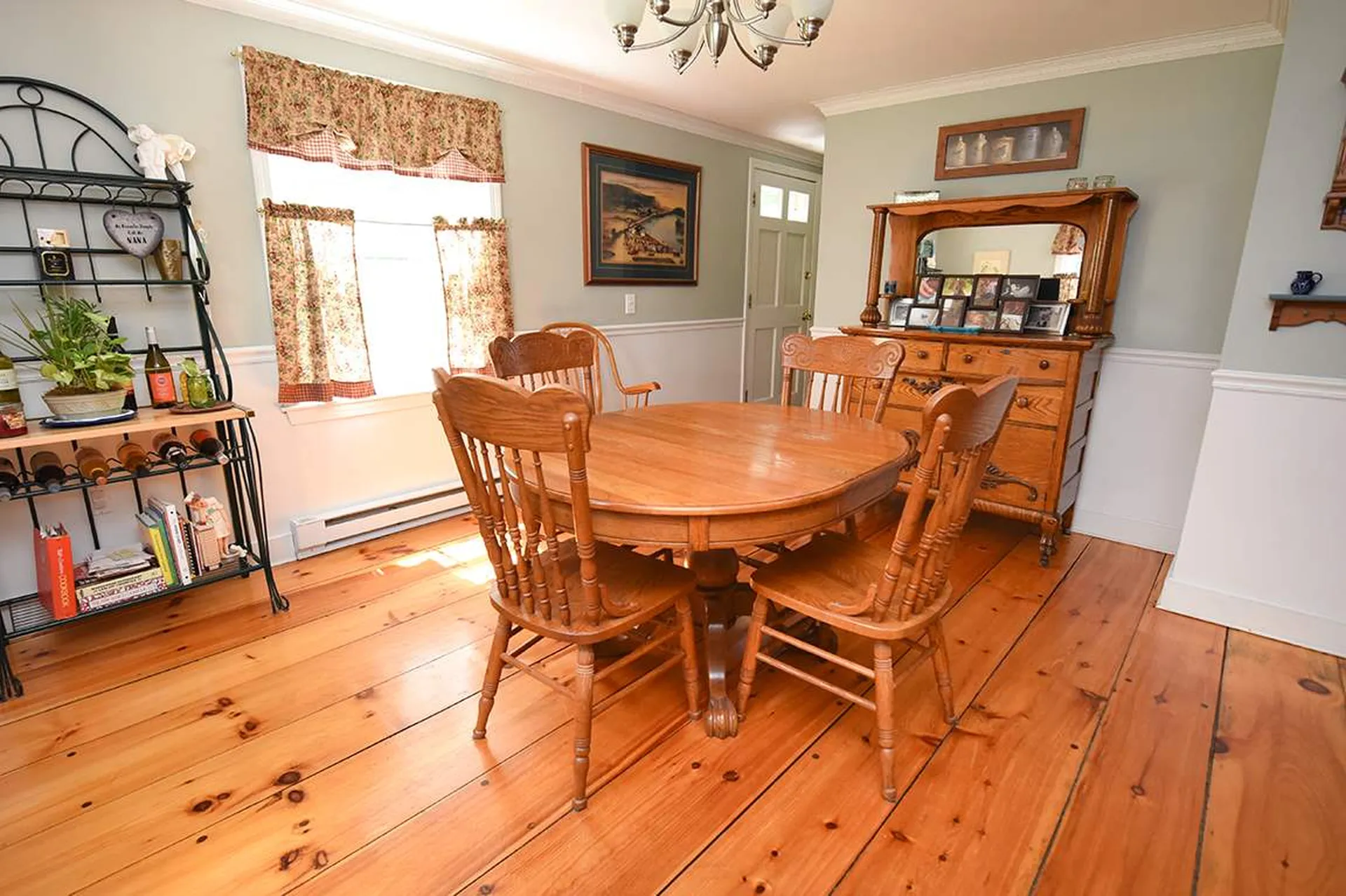 1 Smith Corner Road Newton NH 03858
