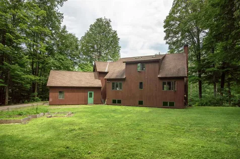 130 Sunrise Lane Dummerston VT 05301