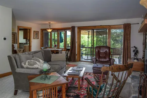130 Sunrise Lane Dummerston VT 05301