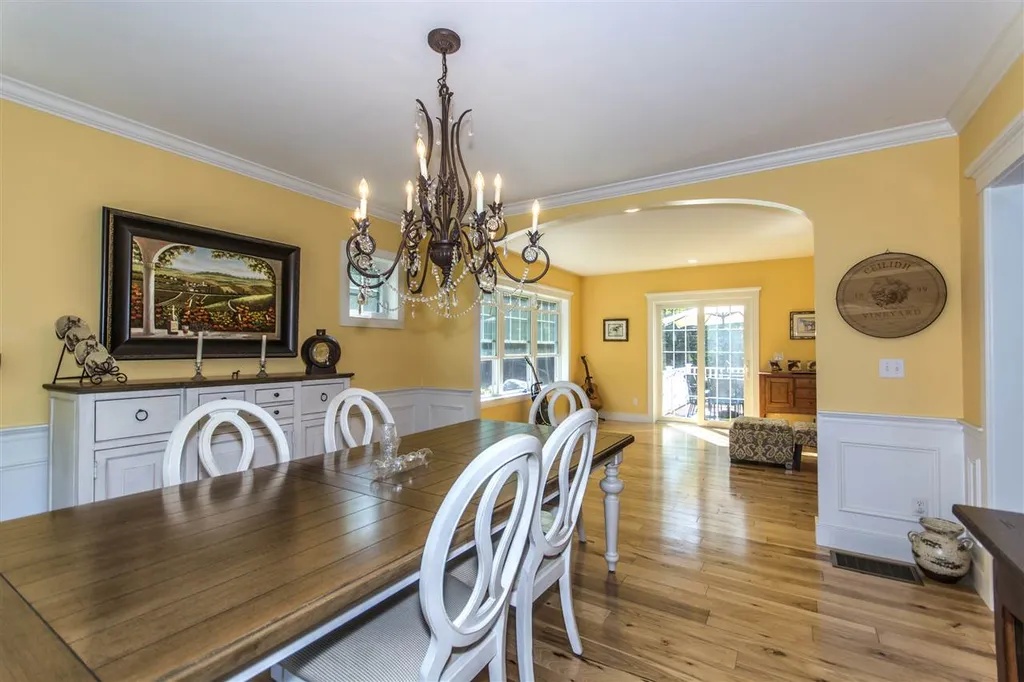 60 Drinkwater Road Hampton Falls NH 03844