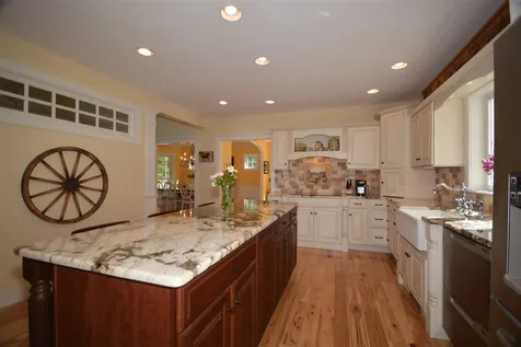60 Drinkwater Road Hampton Falls NH 03844
