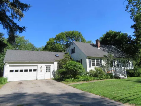 16 Drinkwater Road Exeter NH 03833