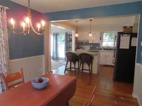16 Drinkwater Road Exeter NH 03833