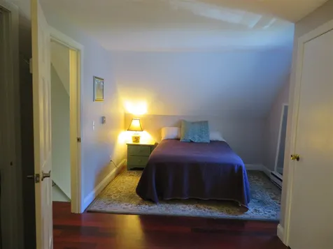 16 Drinkwater Road Exeter NH 03833