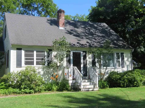 16 Drinkwater Road Exeter NH 03833