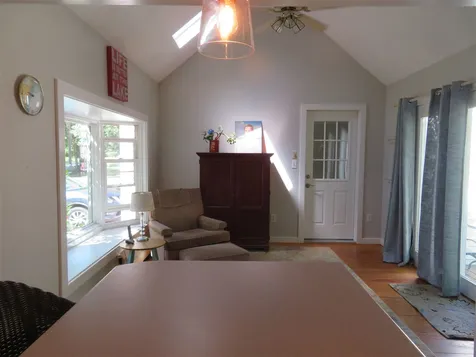 16 Drinkwater Road Exeter NH 03833