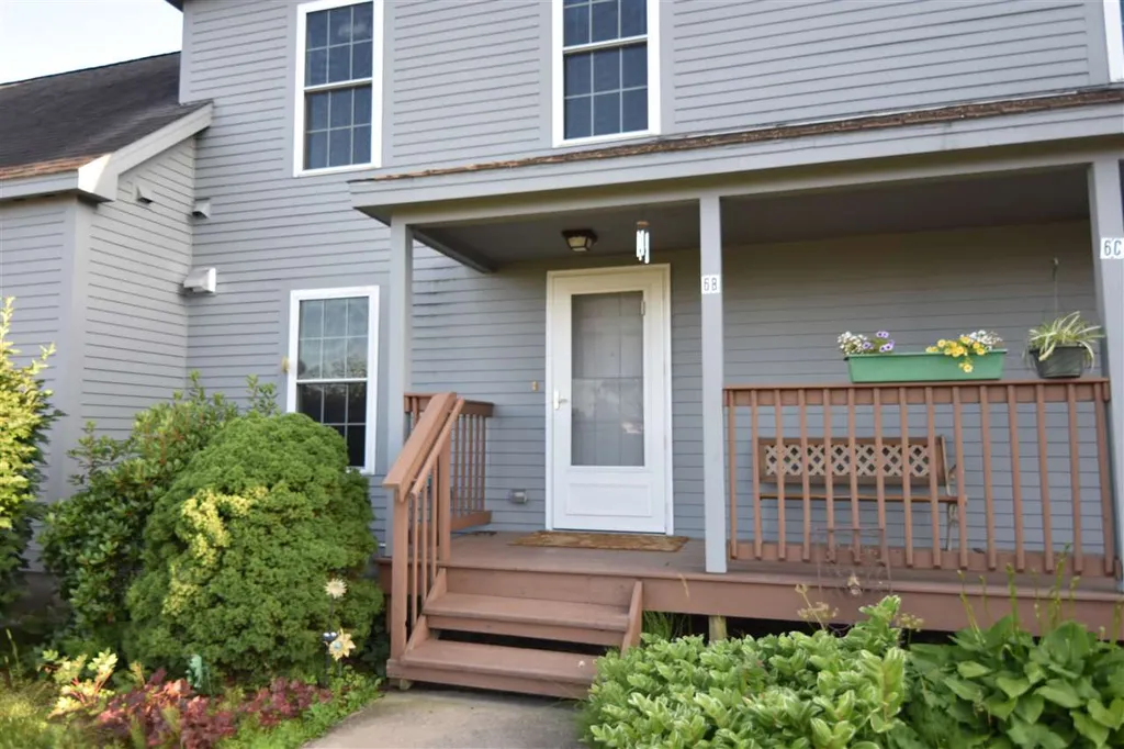 6B Country Commons Vergennes VT 05491