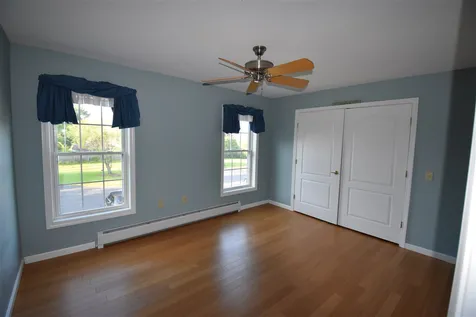 6B Country Commons Vergennes VT 05491
