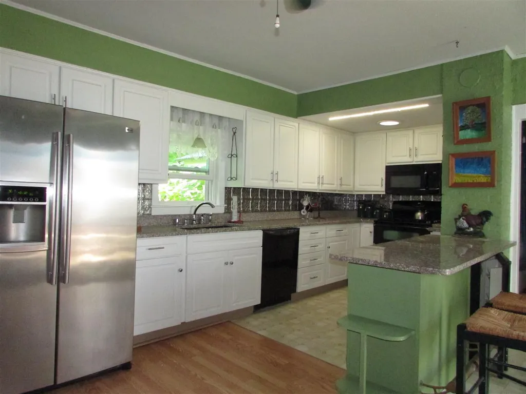 15 Shaw Street Lebanon NH 03766