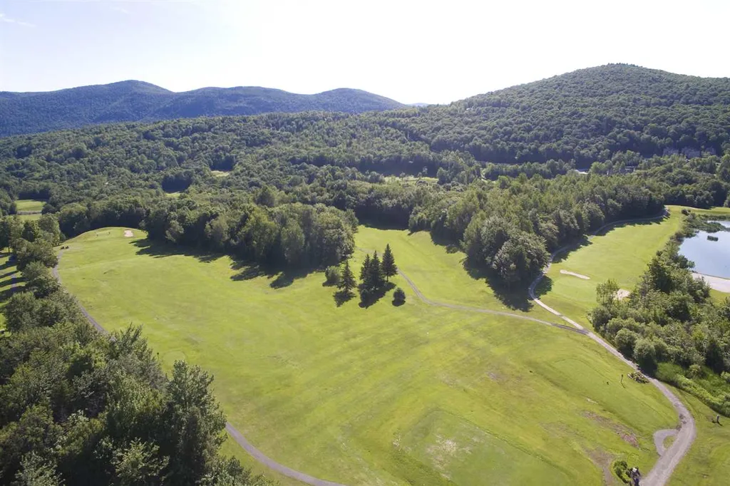 135 East Mountain Road Killington VT 05751