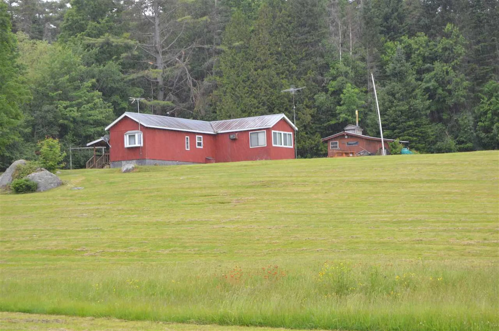1350 Seyon Pond Road Groton VT 05046