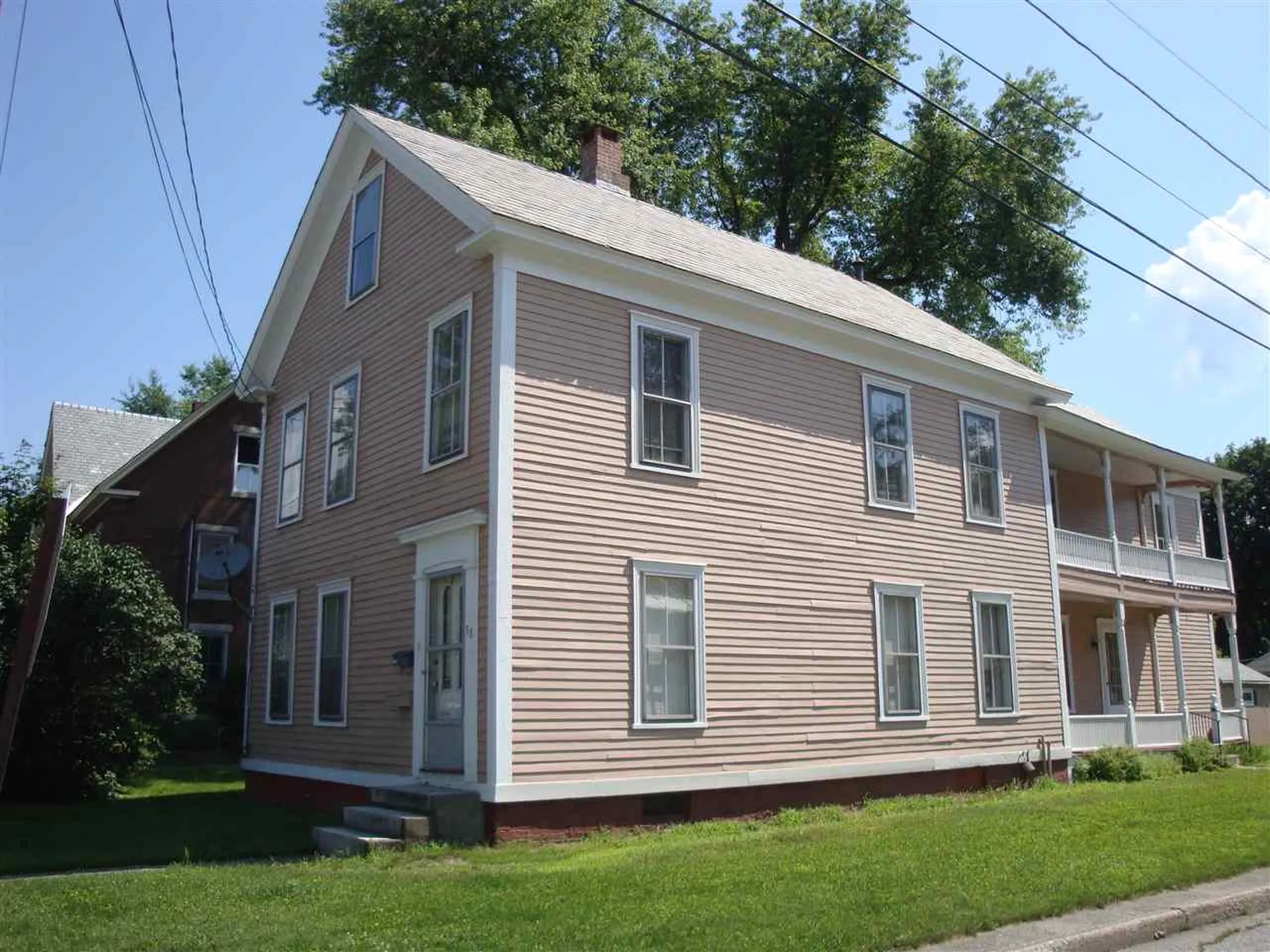 98 Central Street Brattleboro VT 05301