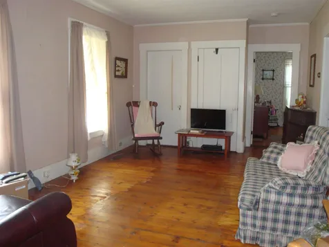 98 Central Street Brattleboro VT 05301