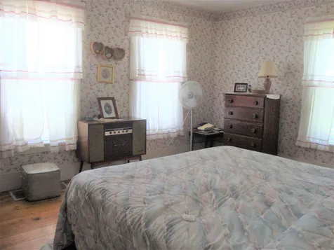 98 Central Street Brattleboro VT 05301