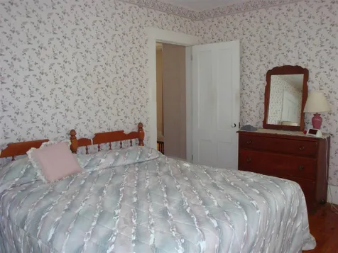 98 Central Street Brattleboro VT 05301
