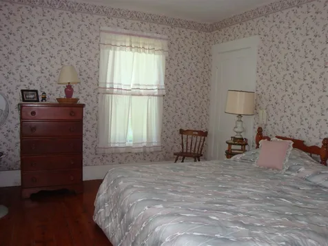 98 Central Street Brattleboro VT 05301