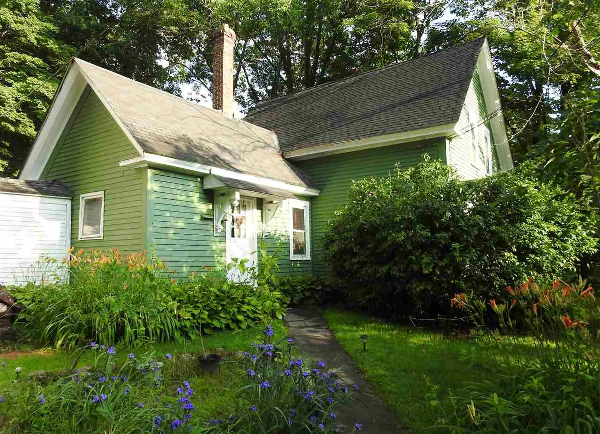 18 Granite Avenue Greenville NH 03048